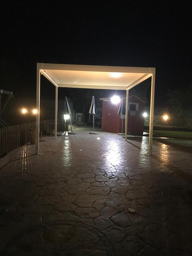 Agriturismo Abbalughente Sindia Bagian luar foto
